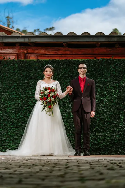 Raquel & John, photograph 1