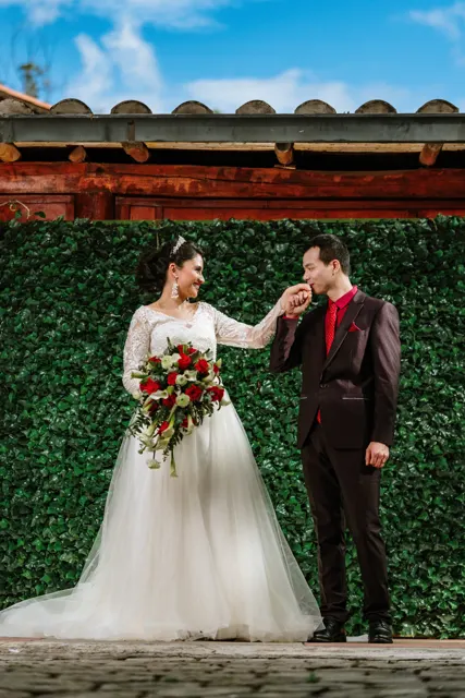 Raquel & John, photograph 3